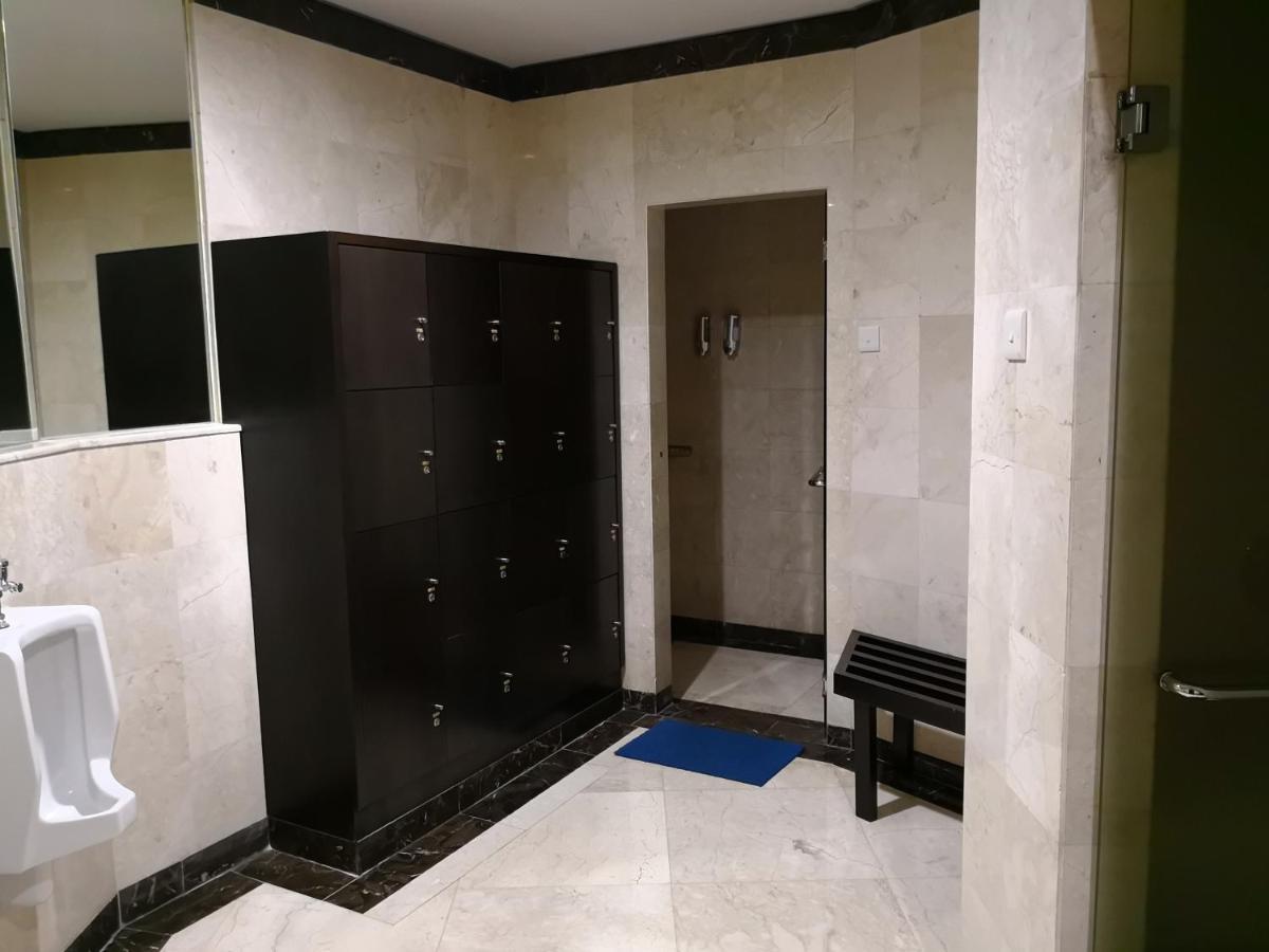 Homey 3 Bedrooms In Mega Kuningan, *