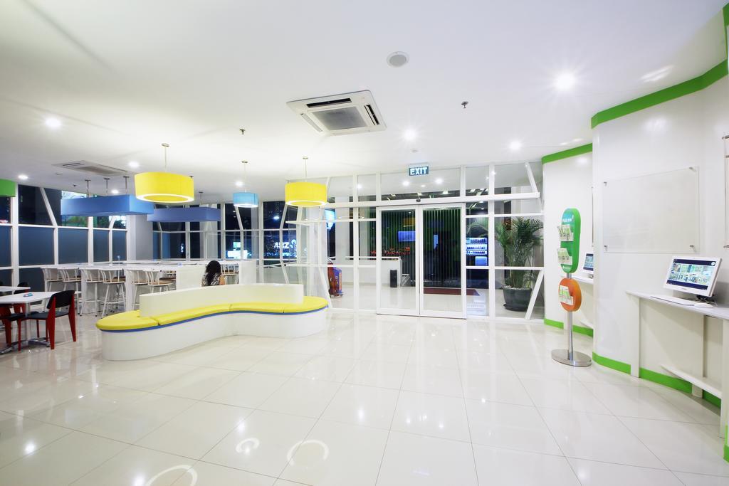 Hotel Pop! Kemang 2*
