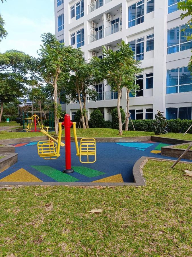Luxury Puri Mansion Kembangan
