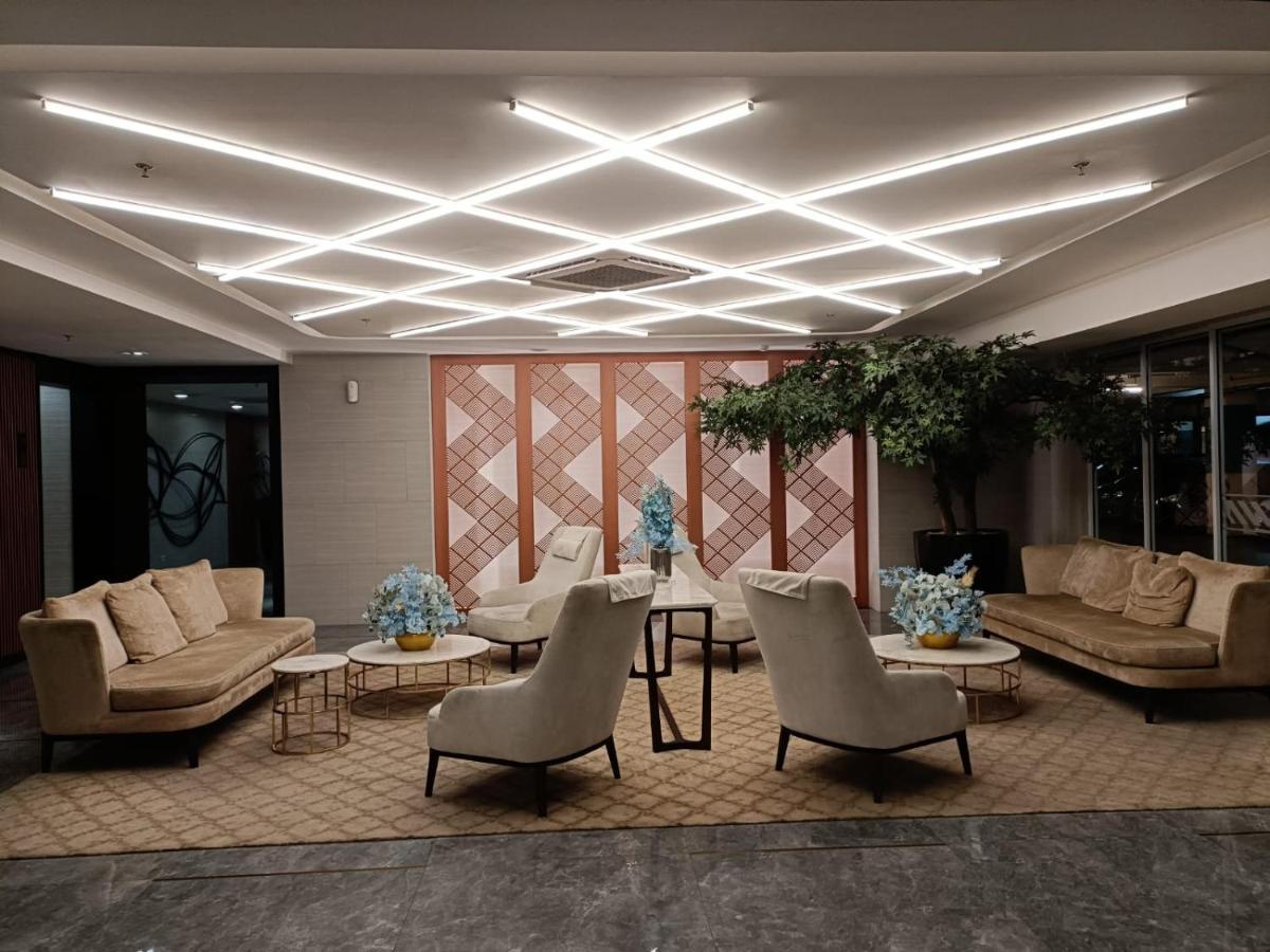 Luxury Puri Mansion Kembangan Appartement Jakarta