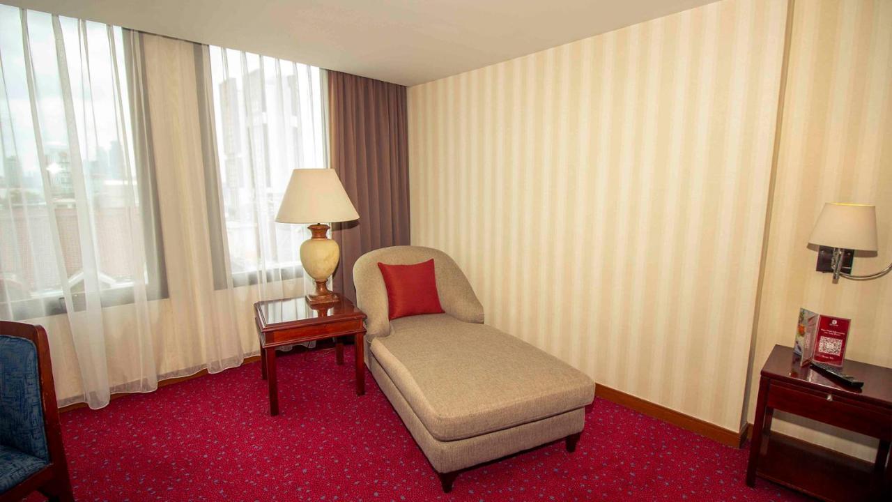 Redtop & Convention Center Hotel Jakarta