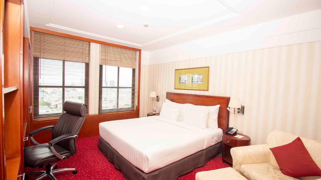 Redtop & Convention Center Hotel Jakarta