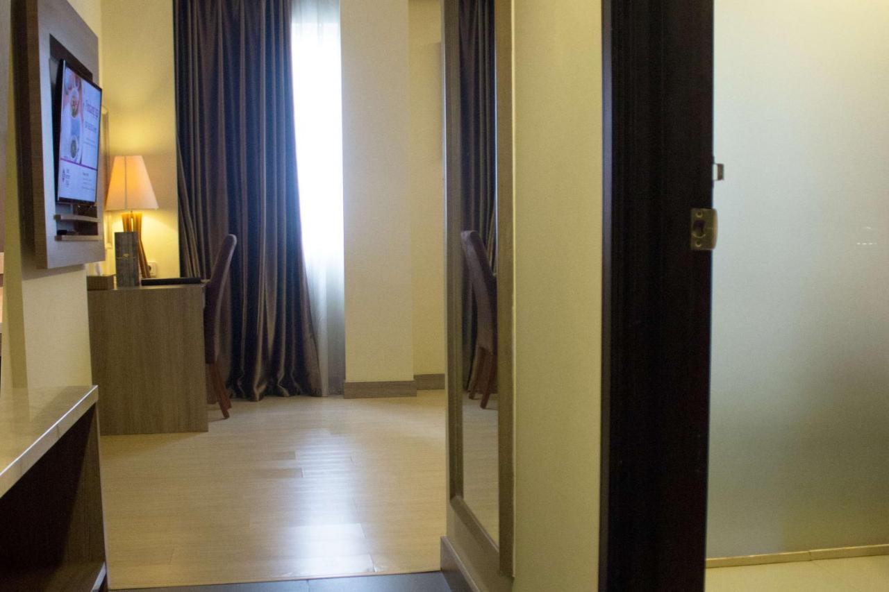 Bw Kemayoran & Convention Powered By Archipelago Hotel 4*