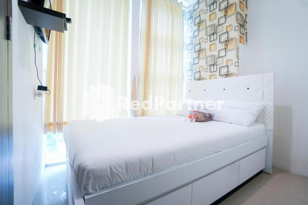 Eascot Mitra Reddoorz Hotel