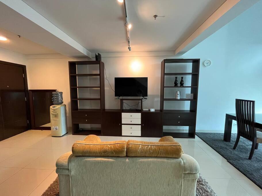Neo Soho / Office Near Central Park Mall Apartment