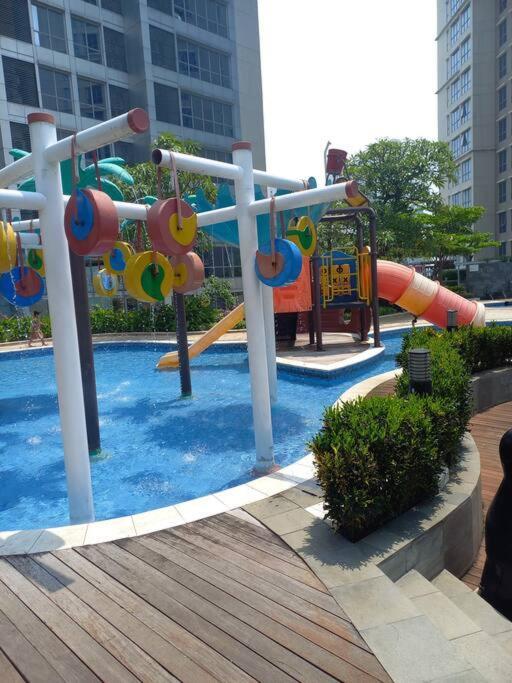 The Mansion Kemayoran, Lovely 3 Bed Apartment. Apartment