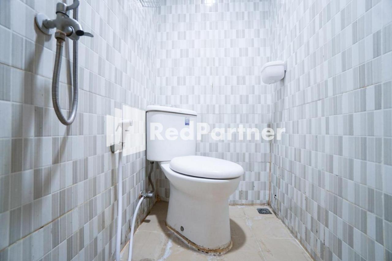 Hotel Eascot Mitra Reddoorz 2*