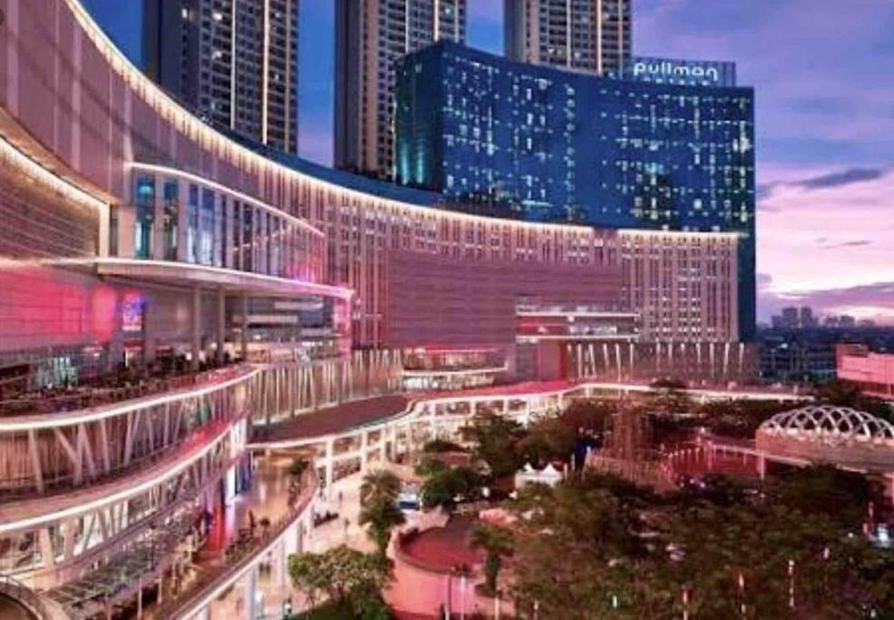 Neo Soho / Office Near Central Park Mall Apartment *