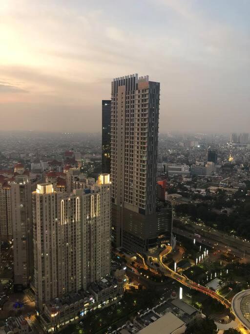 Apartment Neo Soho / Office Near Central Park Mall