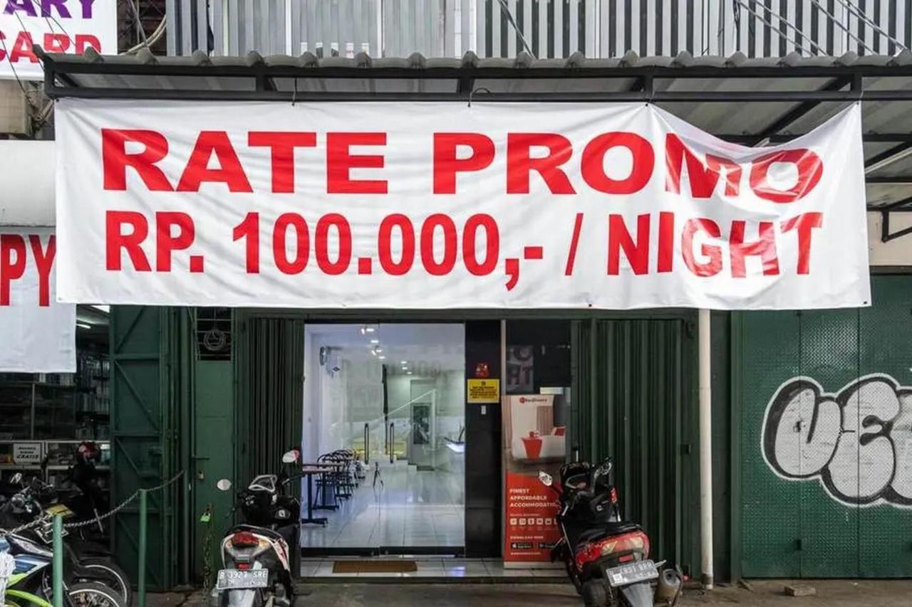 Reddoorz Near Taman Puring 2* Jakarta