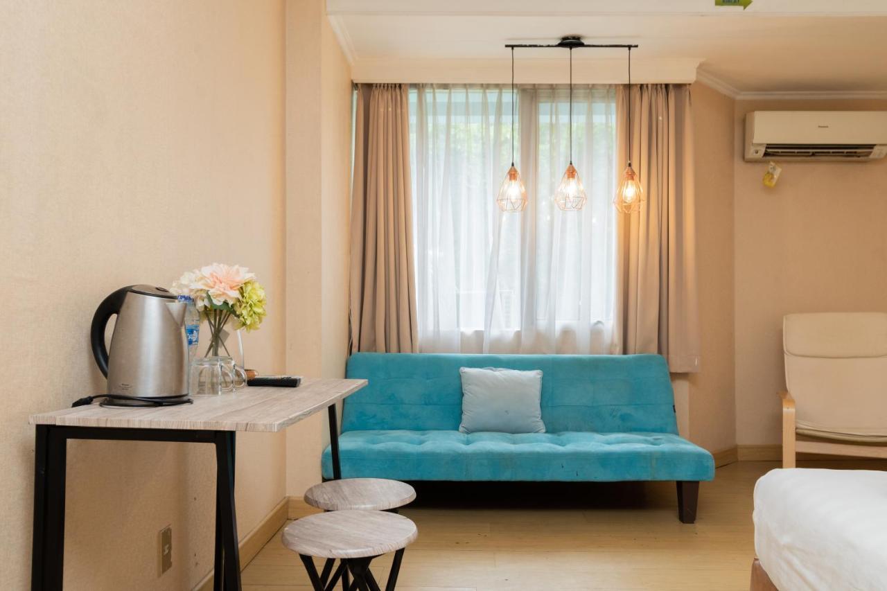 Urbanview Kebayoran Baru Blok S Hotel Jakarta
