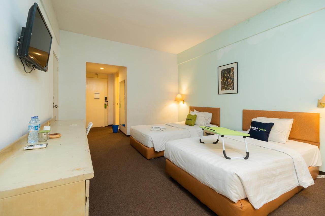 Hotel Urbanview Kebayoran Baru Blok S 3*