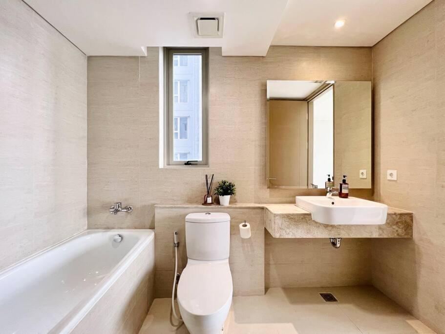 Stylish Seaview 3 Bedroom At Pik Apartment *