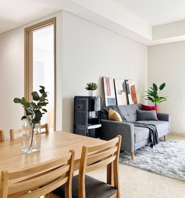 Stylish Seaview 3 Bedroom At Pik Apartment *