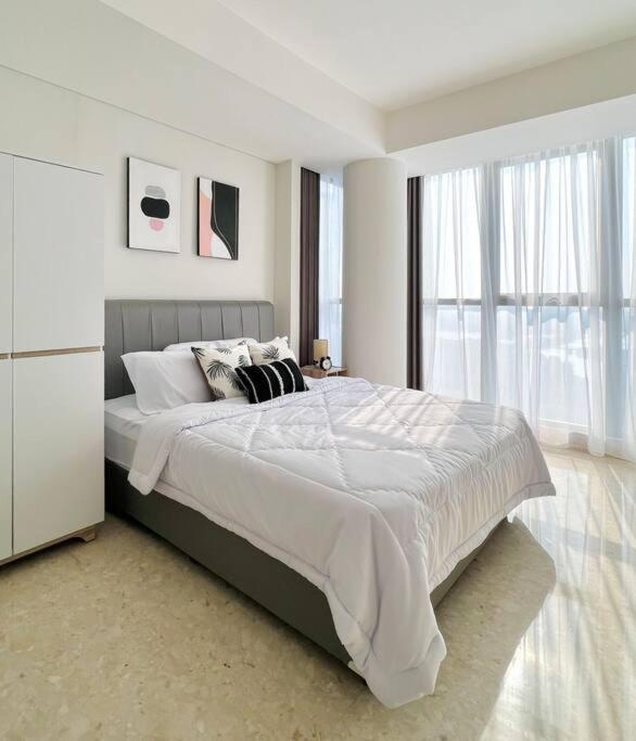Stylish Seaview 3 Bedroom At Pik * Jakarta