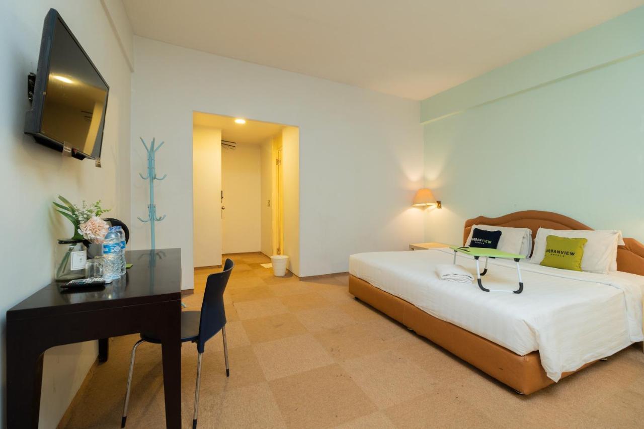 Urbanview Kebayoran Baru Blok S Hotel Jakarta
