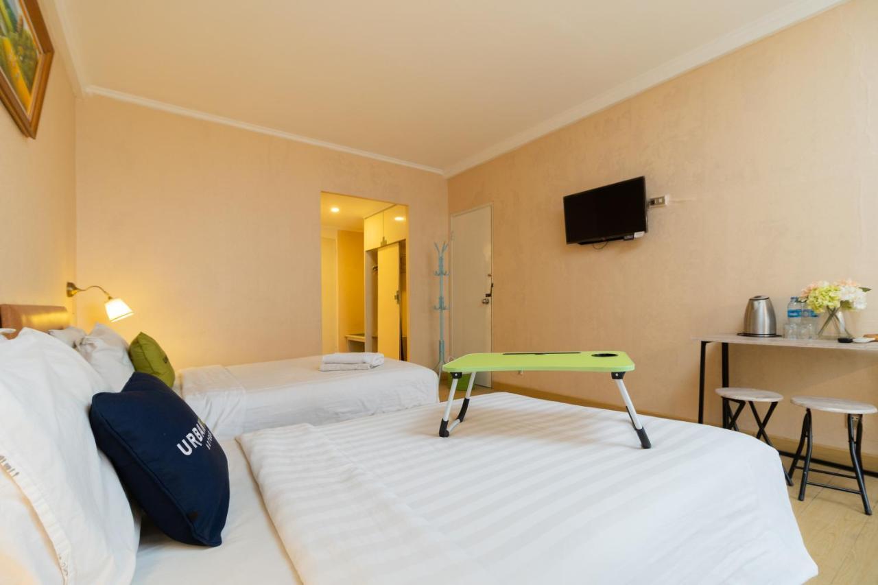 Hotel Urbanview Kebayoran Baru Blok S