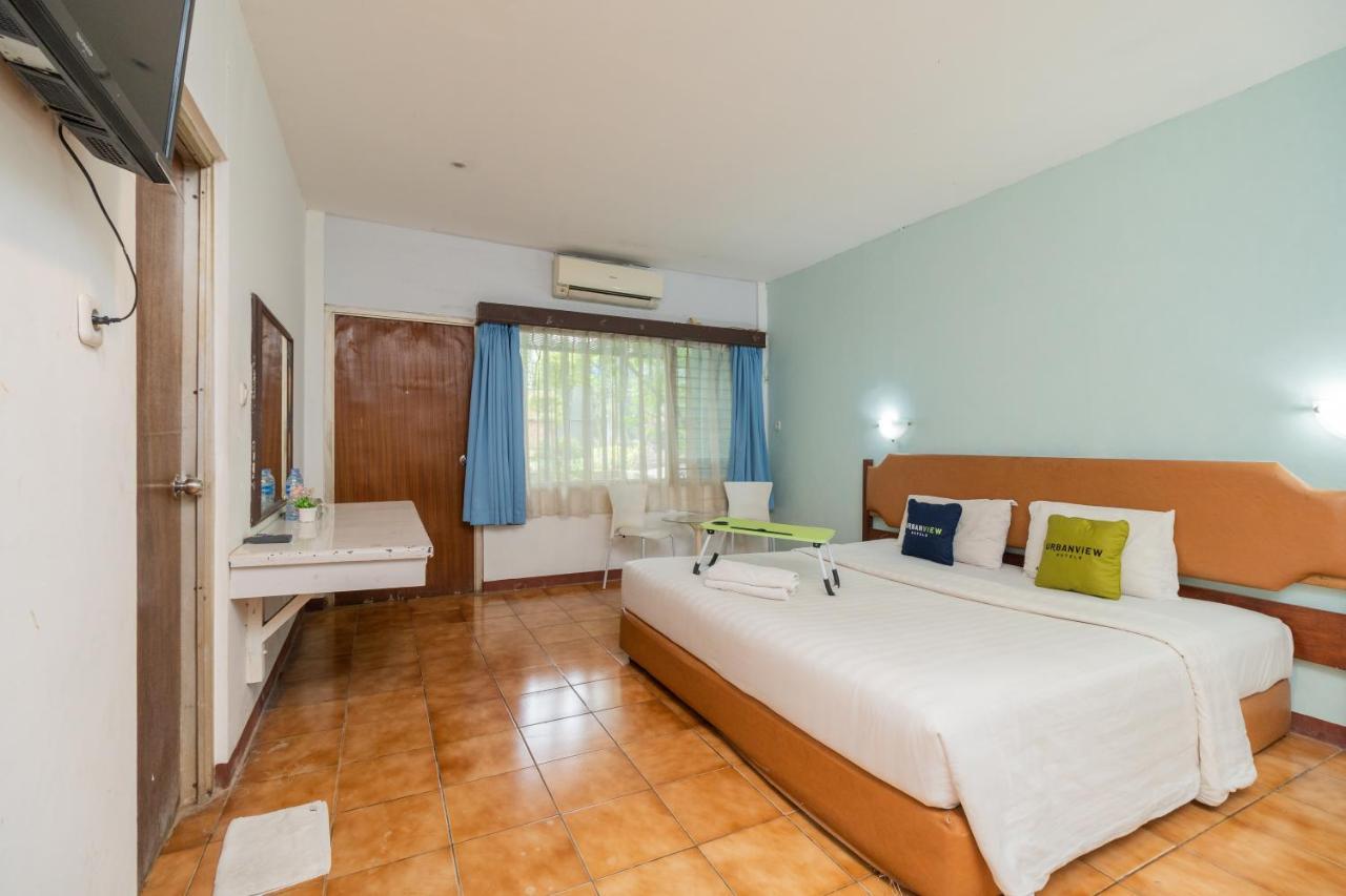 Urbanview Kebayoran Baru Blok S Jakarta