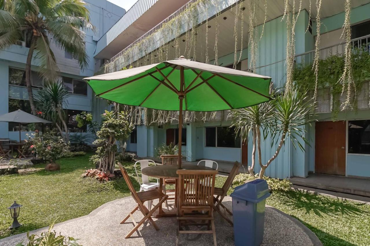 Urbanview Kebayoran Baru Blok S Jakarta