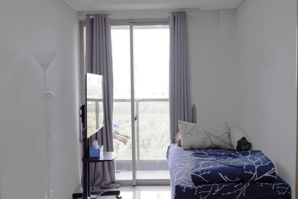 Pangsapuri Pik Family 2 Bedroom, 5 Beds & Balcony View *