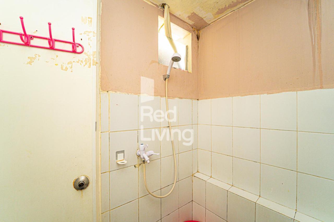 Redliving Kalibata - Homy Jasen Tower Jasmine 2* Jacarta