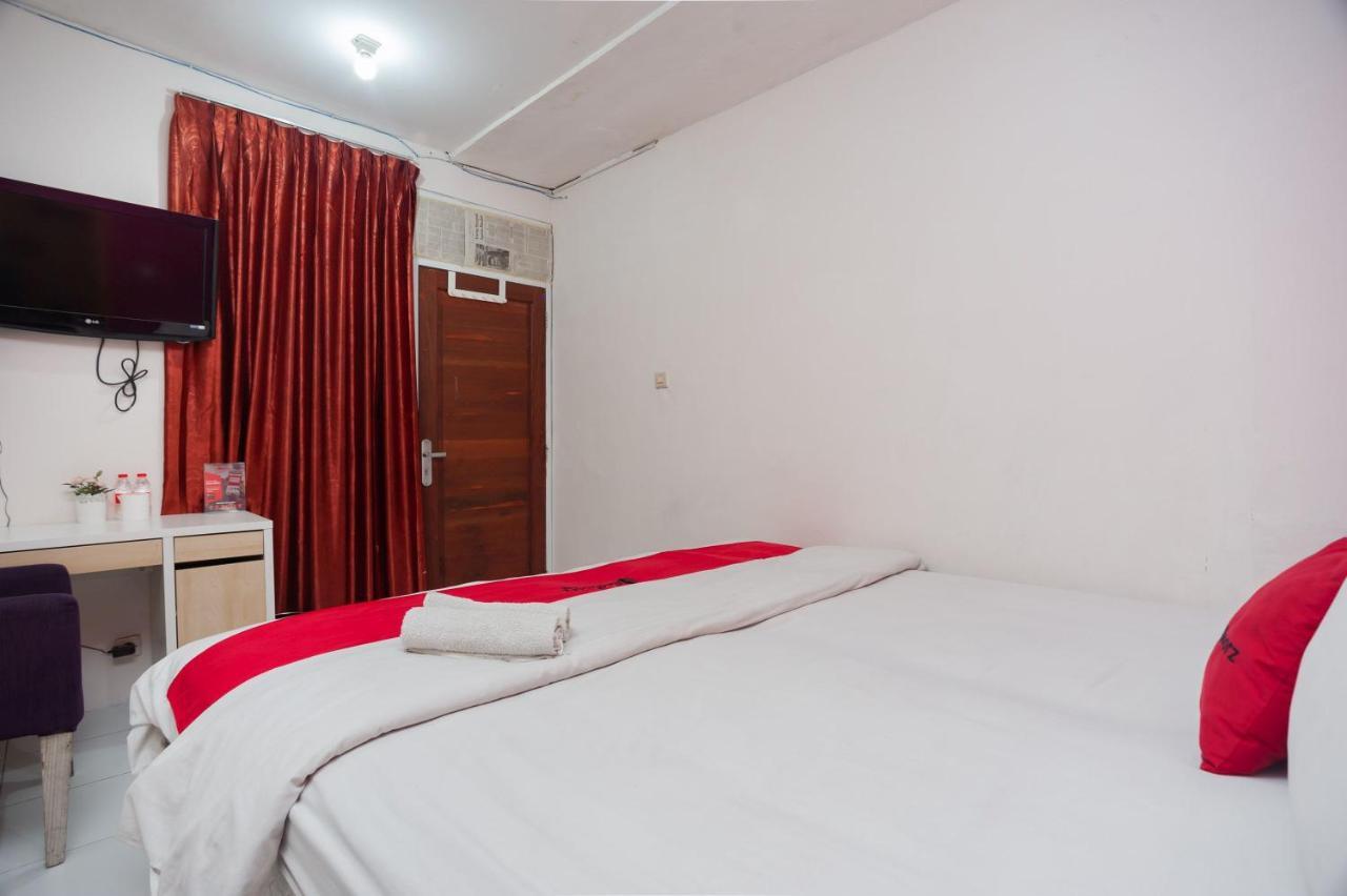 Reddoorz Near Mall Kelapa Gading Guest house