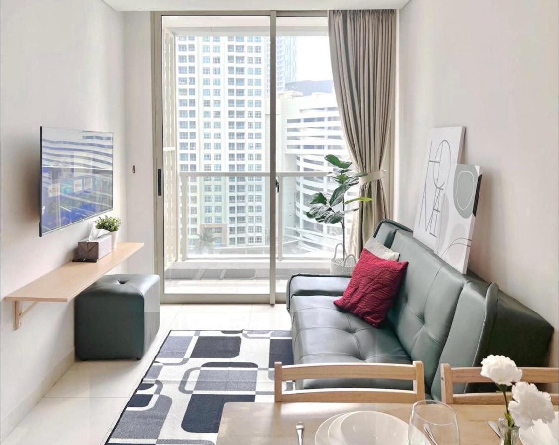 Apartment Comfy 3 Bedroom At Taman Anggrek