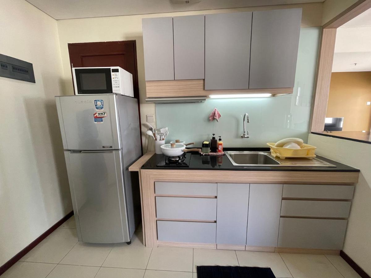 Cozy 2br Apt Right Next To Park Mall *