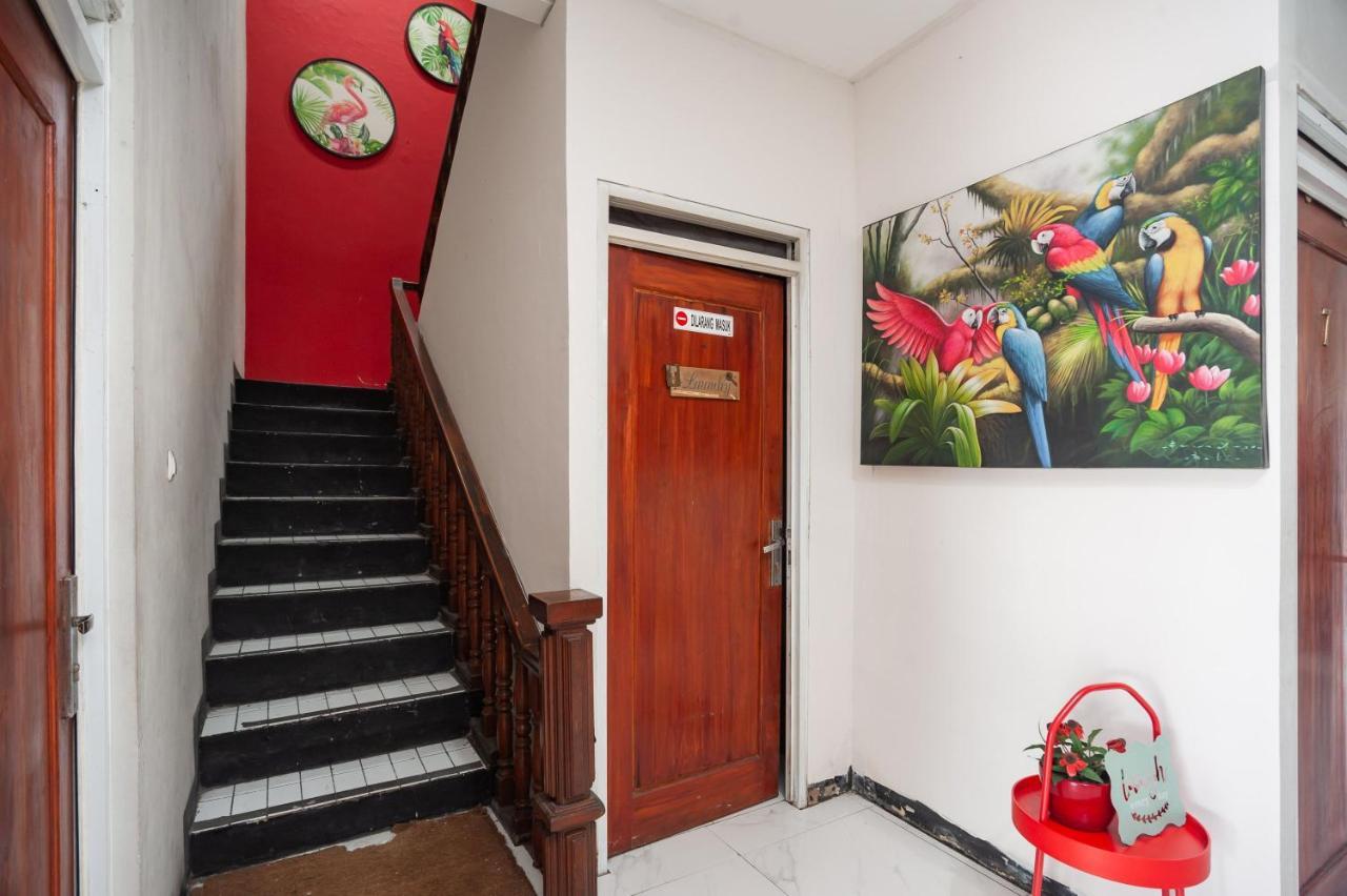 Reddoorz Near Mall Kelapa Gading 3*