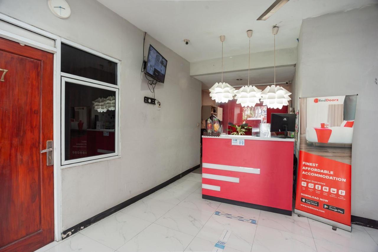 Guest house Reddoorz Near Mall Kelapa Gading 3*