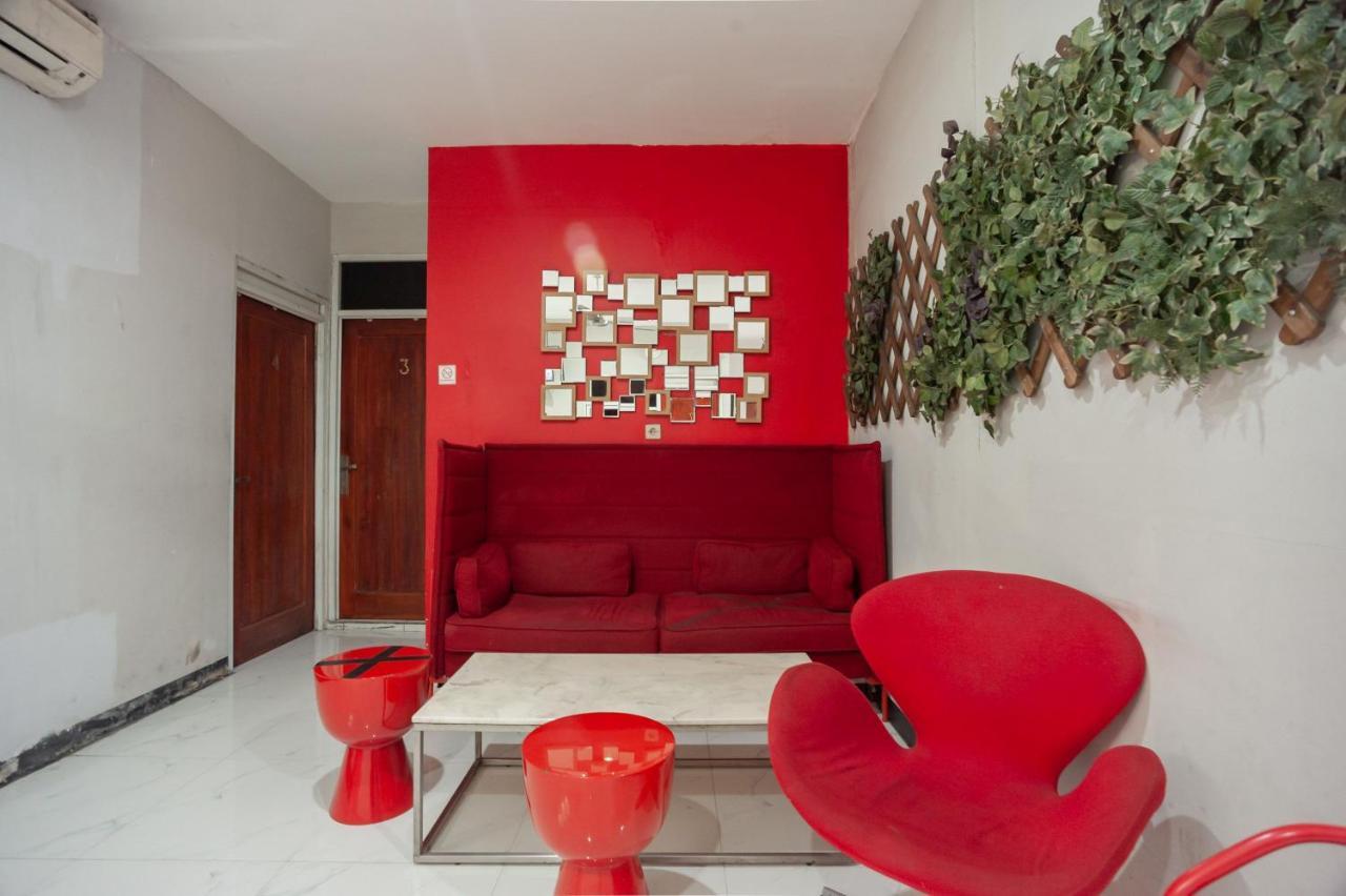Guest house Reddoorz Near Mall Kelapa Gading 3*