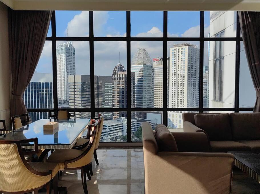 Senopati Penthouse Luxury 2 Bedroom Full Furnished Scbd Area Apartemen *
