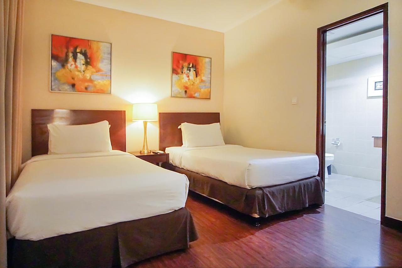 Grand Dafam Ancol Hotel 4*