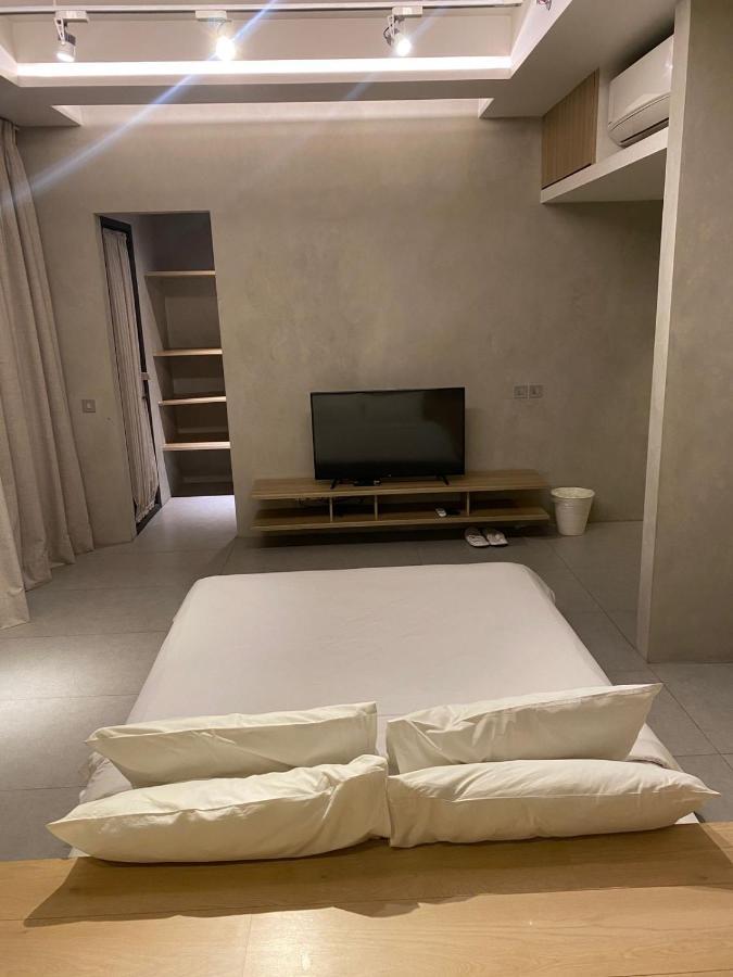 Nostoi Hotel 3*