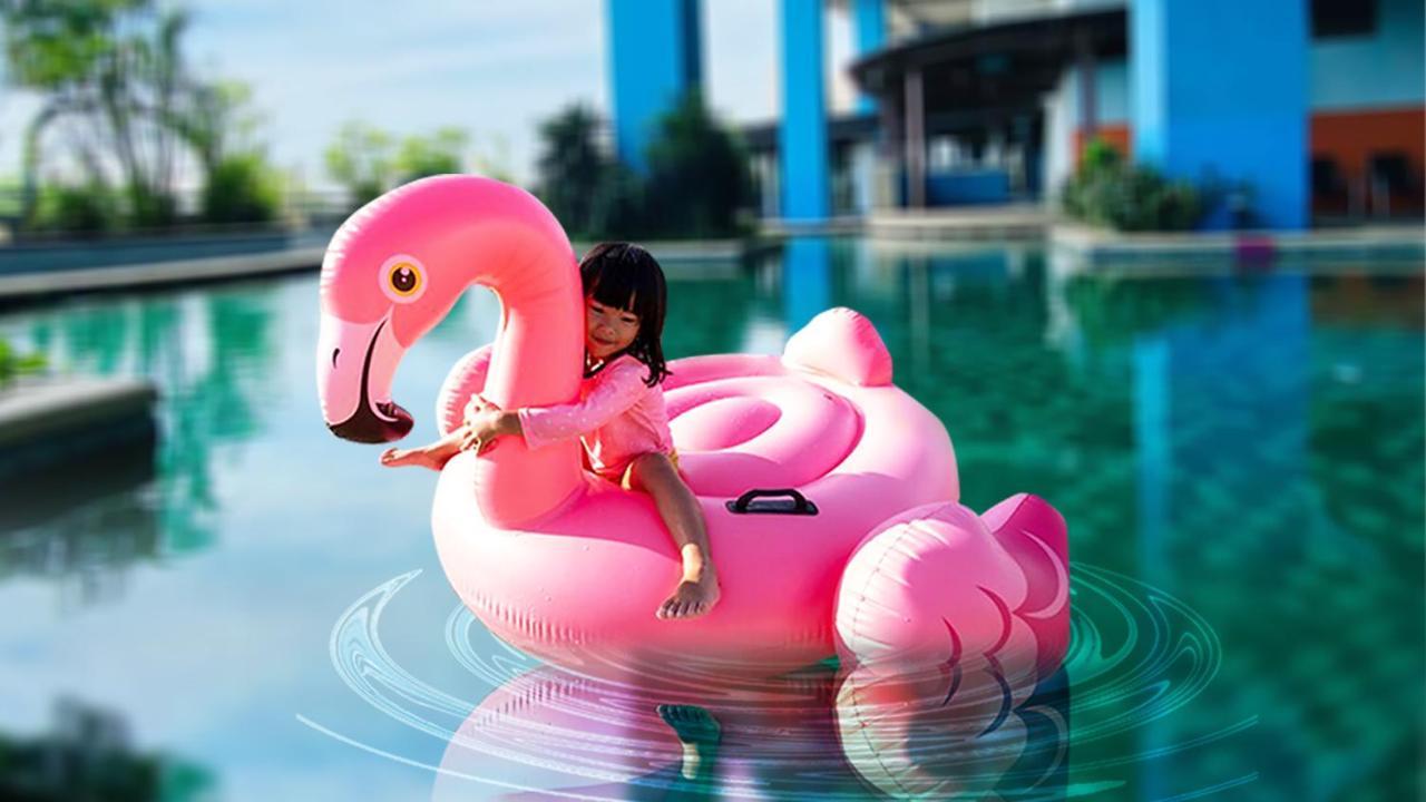 Lumire & Convention Centre Hotel 4*