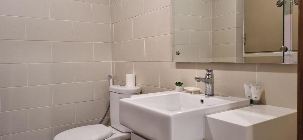Pejaten Park 1br Latte W/ Netflix Apartment *