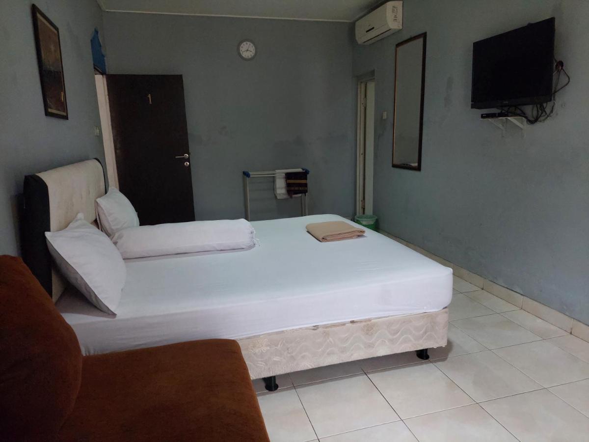 Wisma tamu Seruni Kemanggisan Jakarta