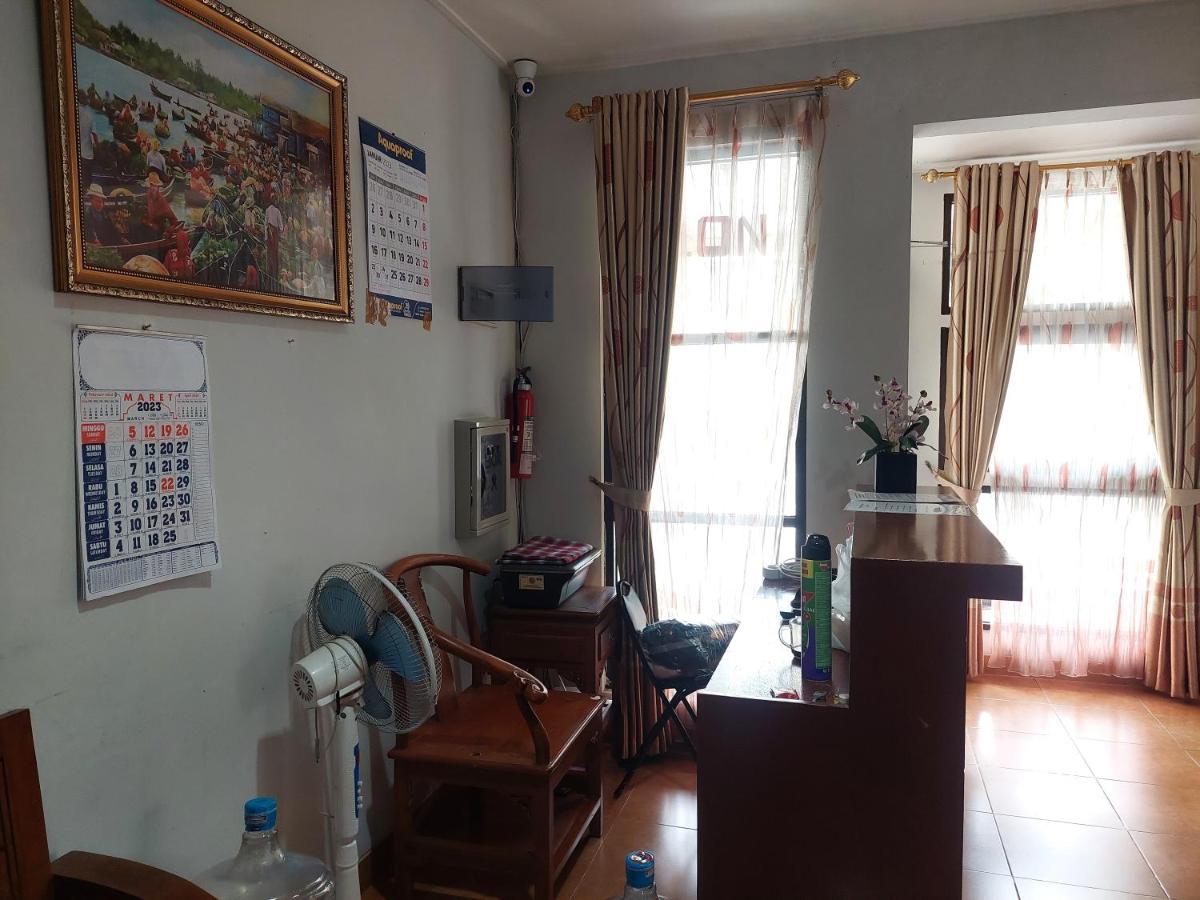 Wisma tamu Seruni Kemanggisan Jakarta