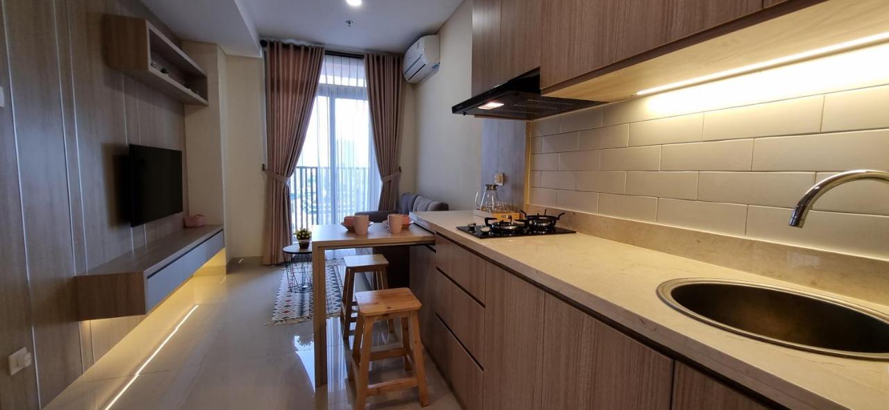 Pejaten Park 1br Latte W/ Netflix Apartment *