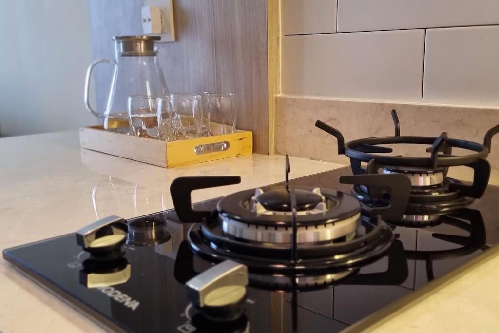 Pejaten Park 1br Latte W/ Netflix Apartment *