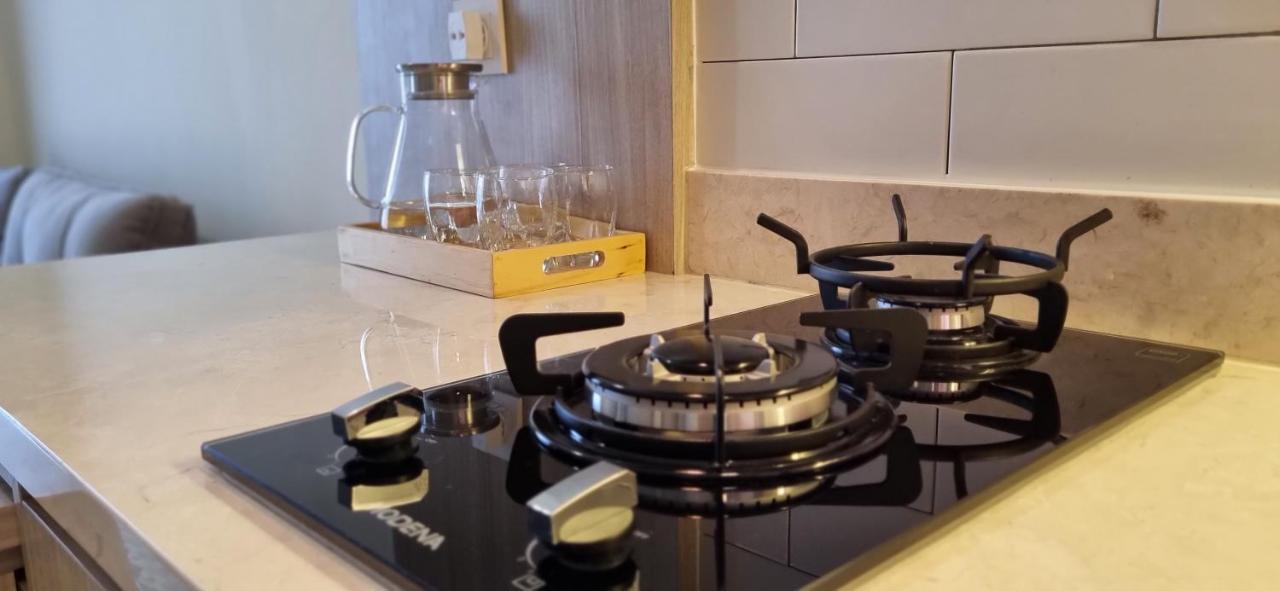 Apartment Pejaten Park 1br Latte W/ Netflix Jakarta
