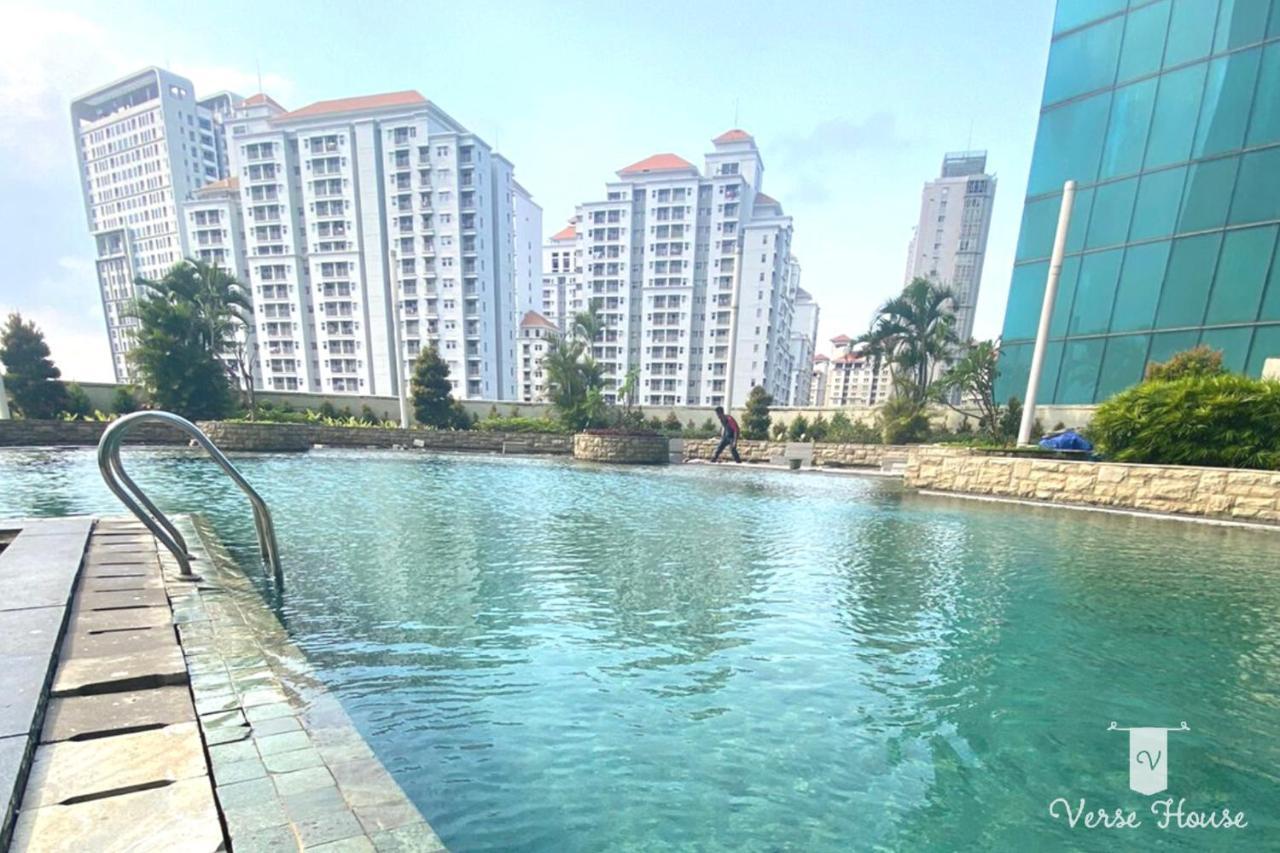 Luxe Living @central Park Apartment Jakarta