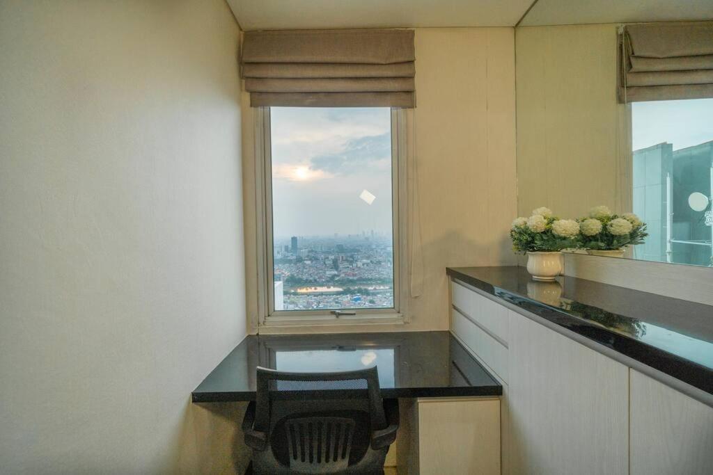 Modern & Comfy In Jakarta, Scbd *