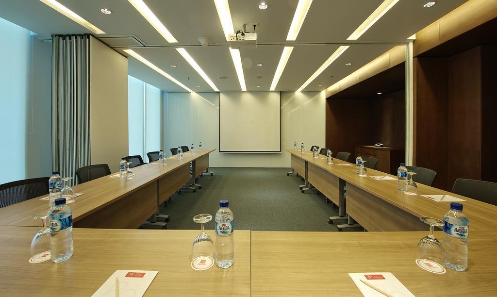 Ra Premiere Simatupang Appartement *