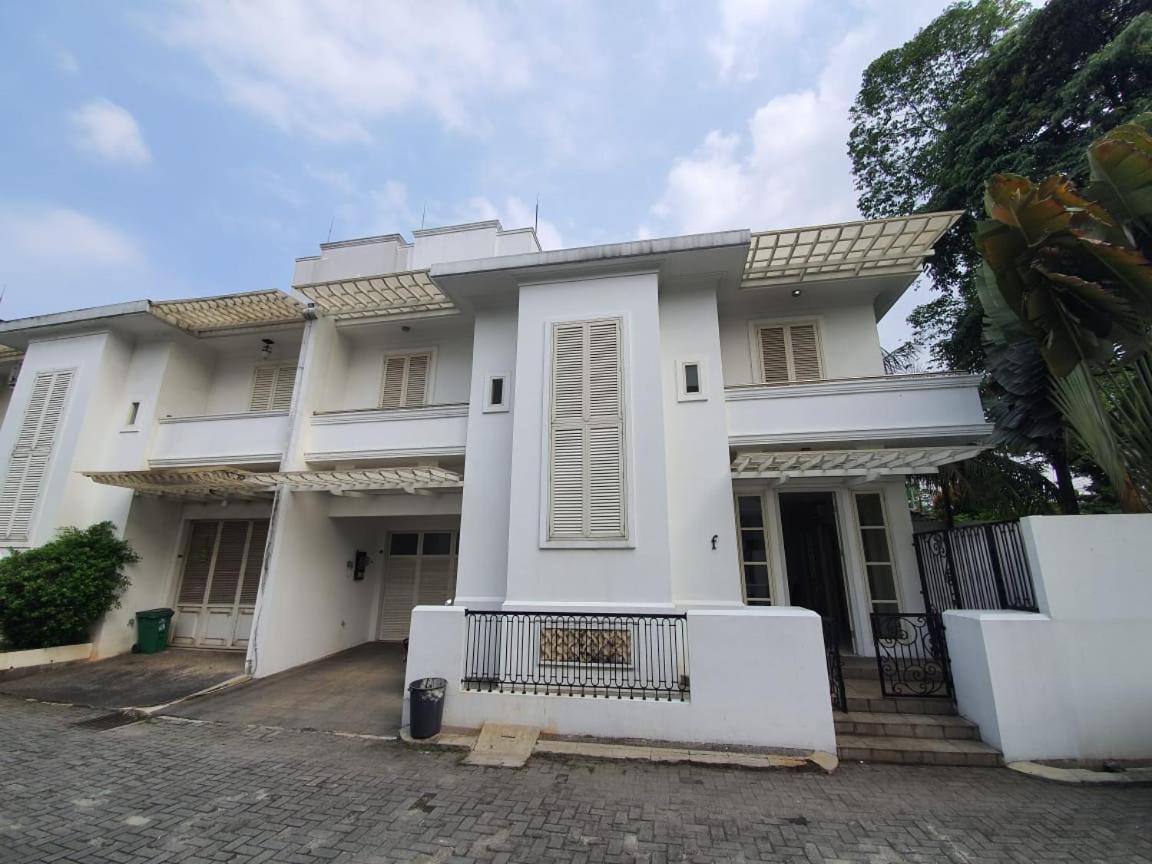 Holiday home Dua At Kemang Jakarta