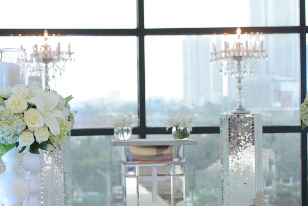 Menara Peninsula Hotel