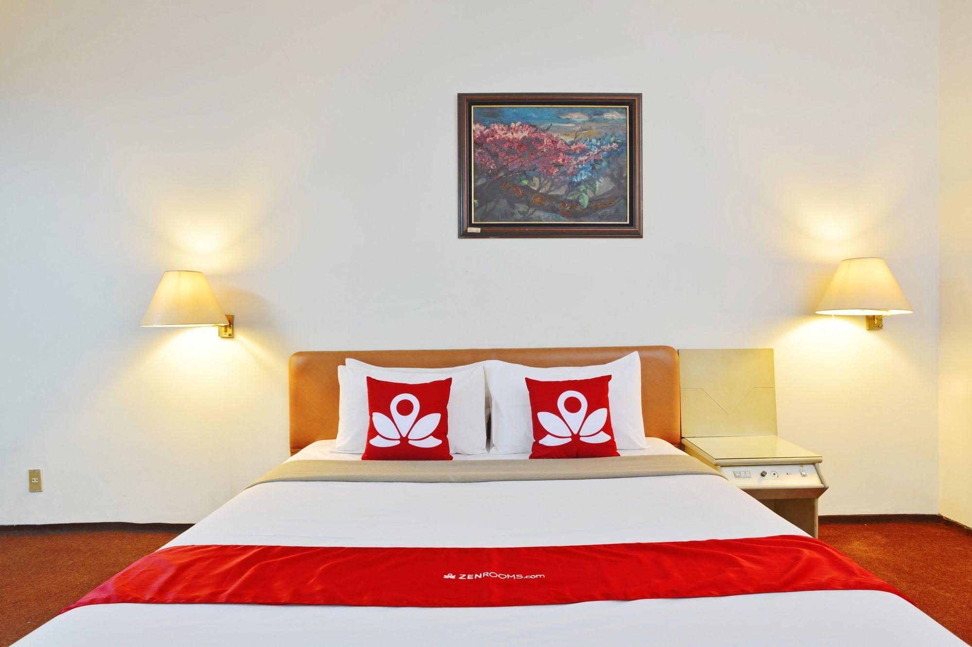 Urbanview Kebayoran Baru Blok S Jakarta