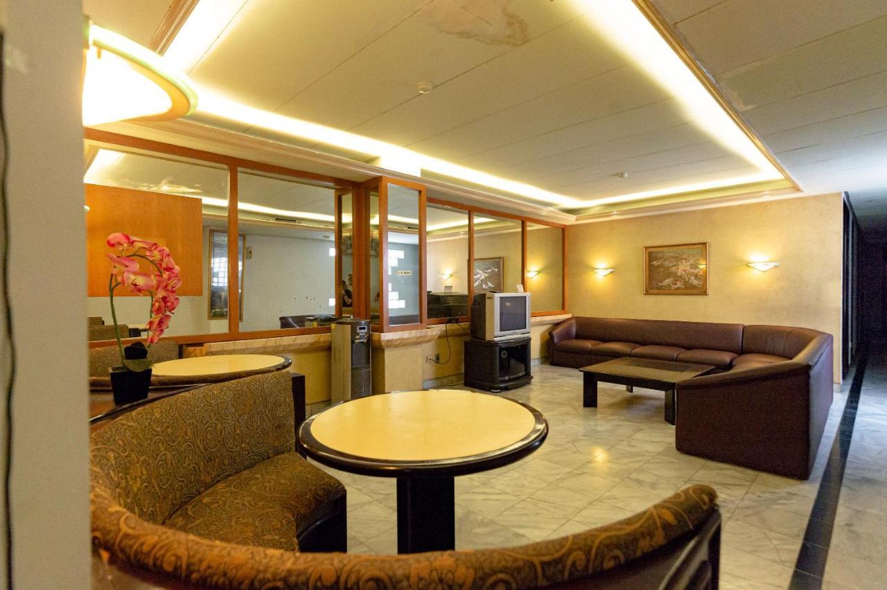 Urbanview P Asemka 3* Jakarta