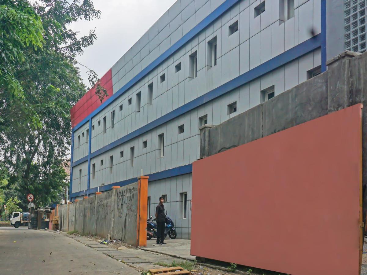 Oyo 92656 Jati Pulo Gadung Hotel 2*
