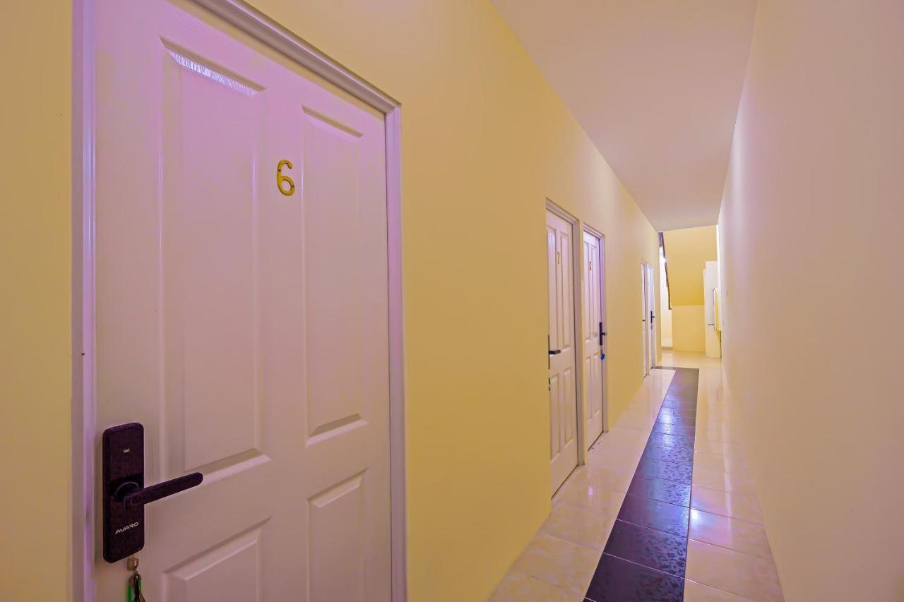 Hotel Oyo 92687 Alnindo Makaliwe 2*
